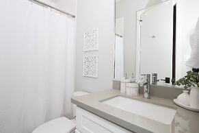 Kaizer Anthony Living