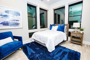 Kaizer Anthony Living