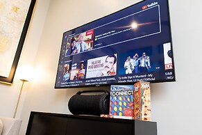 Kaizer Anthony Living