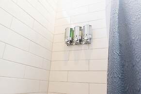 Kaizer Anthony Living