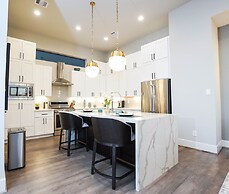 Kaizer Anthony Living