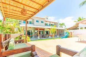 GB60 Excellent House 4 Suites