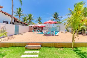 GB60 Excellent House 4 Suites