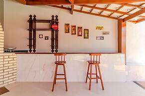 GB60 Excellent House 4 Suites