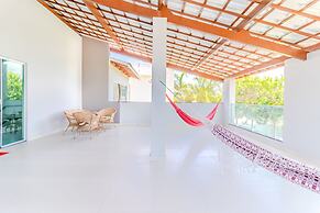 GB60 Excellent House 4 Suites