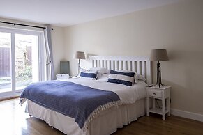 South Sands Hotel