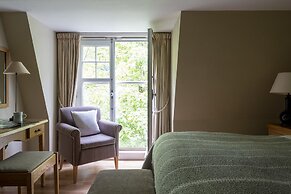 South Sands Hotel