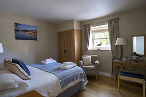 South Sands Hotel