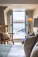 South Sands Hotel