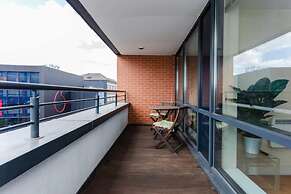 Vivid Apartment in Central London