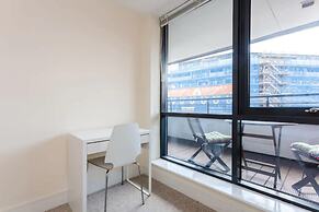 Vivid Apartment in Central London