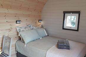 Hornbeam Eco Cabin - Sleeps 2 - Valley View