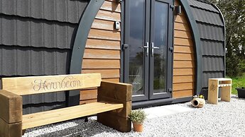 Hornbeam Eco Cabin - Sleeps 2 - Valley View