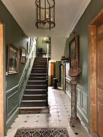 Manoir De La Croix Saint Louis