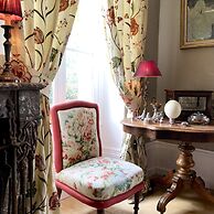 Manoir De La Croix Saint Louis