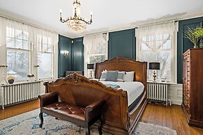 Salyards Mansion