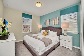 Avenger's, Frozen and Alice in Wonderland Themed Rooms! Private Pool a