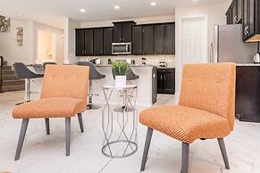 Avenger's, Frozen and Alice in Wonderland Themed Rooms! Private Pool a