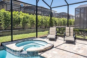 Avenger's, Frozen and Alice in Wonderland Themed Rooms! Private Pool a