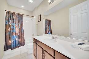 Avenger's, Frozen and Alice in Wonderland Themed Rooms! Private Pool a