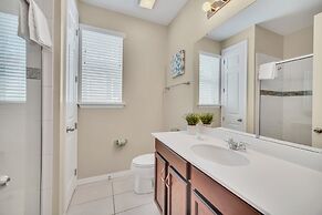 Avenger's, Frozen and Alice in Wonderland Themed Rooms! Private Pool a