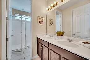 Avenger's, Frozen and Alice in Wonderland Themed Rooms! Private Pool a