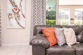 Avenger's, Frozen and Alice in Wonderland Themed Rooms! Private Pool a