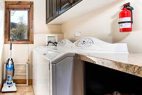 Beautiful Air 3 Bedrooms POA-504B by KBM