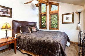 Beautiful Air 3 Bedrooms POA-504B by KBM