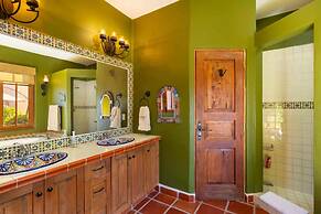 Casa Milagro by Casago