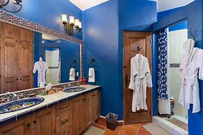 Casa Milagro by Casago