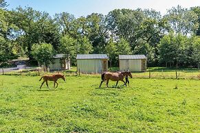 Sunset Cabins at The Oaks Woodland Retreat