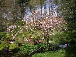 Tullochard House