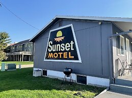 Sunset Motel