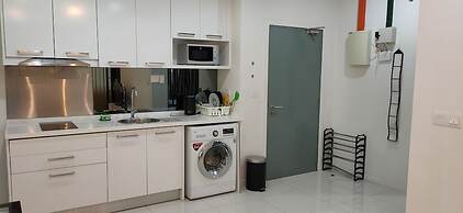 Summer Suites KLCC by Luna