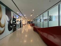 Summer Suites KLCC by Luna