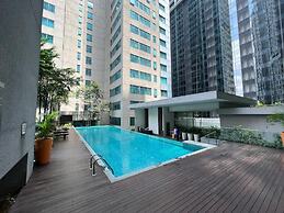 Summer Suites KLCC by Luna