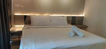 Summer Suites KLCC by Luna
