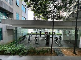 Summer Suites KLCC by Luna