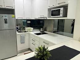 Summer Suites KLCC by Luna