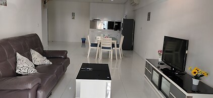 Summer Suites KLCC by Luna