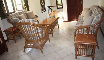 Niro Beach House-Kusyombunguo Hotels Ltd