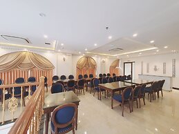 Kingdom Hotel Cua Lo