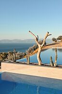 Le Grand Bleu Resort