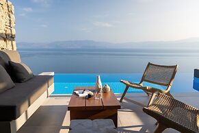 Le Grand Bleu Resort