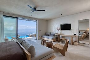 Le Grand Bleu Resort