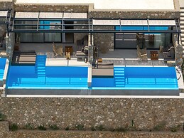 Le Grand Bleu Resort