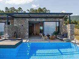 Le Grand Bleu Resort