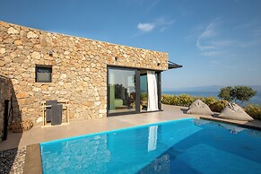 Le Grand Bleu Resort