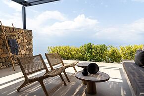 Le Grand Bleu Resort